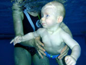 Pływanie dla niemowląt